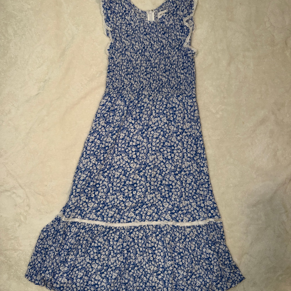 Lost + Wander Blue Floral Smocked Midi Dress